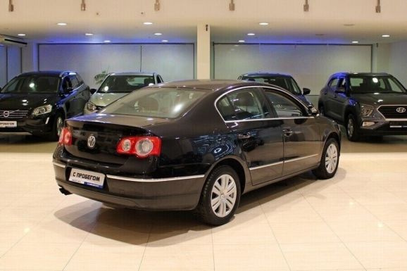 Volkswagen Passat, 1.8 л, АТ, 2010 фото 5
