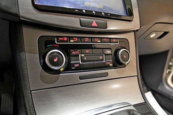 Volkswagen Passat, 1.8 л, МТ, 2011 фото 2