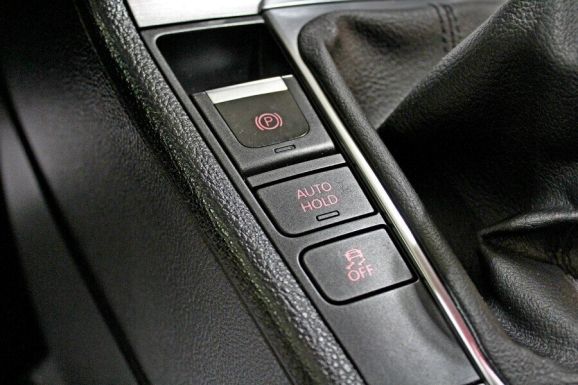 Volkswagen Passat, 1.8 л, МТ, 2011 фото 1