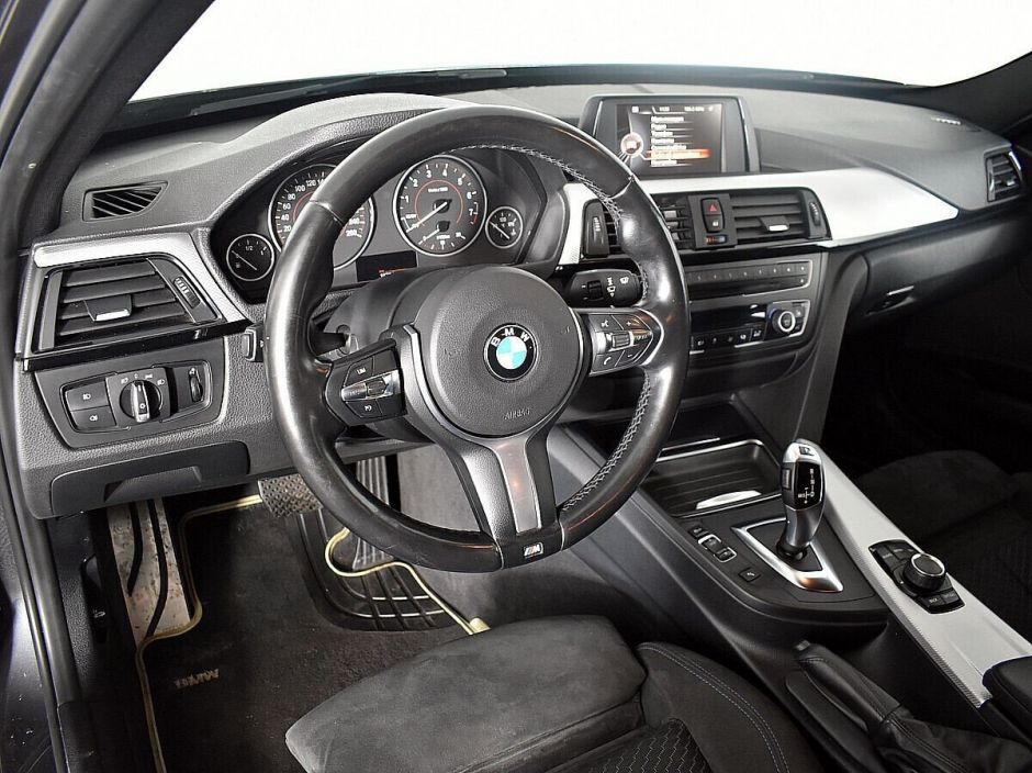 BMW 3 серии, 2.0 л, АТ, 2015 фото 6
