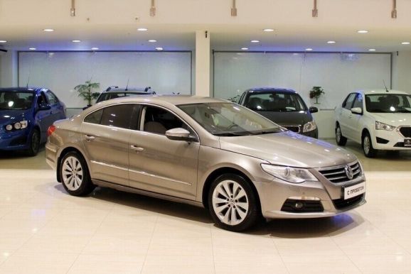 Volkswagen Passat CC, 1.8 л, Робот, 2010 фото 4