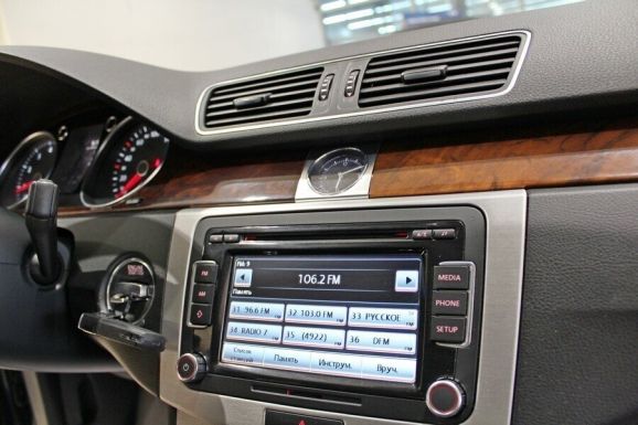 Volkswagen Passat CC, 1.8 л, Робот, 2010 фото 11