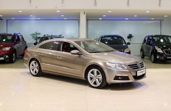 Volkswagen Passat CC, 1.8 л, Робот, 2010 фото 5