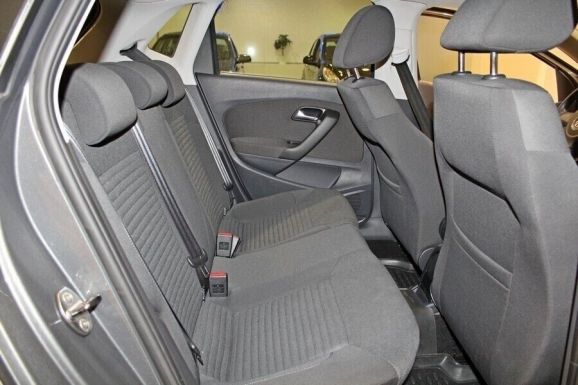 Volkswagen Polo, 1.4 л, Робот, 2011 фото 8