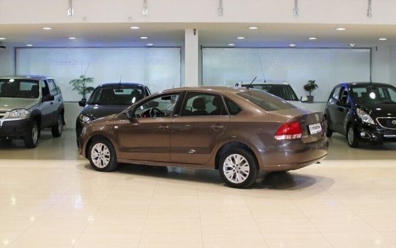 Volkswagen Polo, 1.6 л, МТ, 2014 фото 5