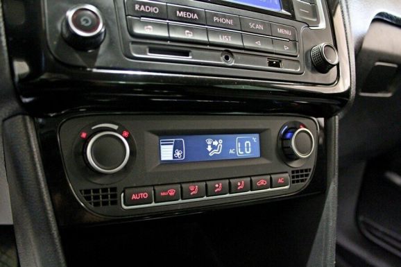 Volkswagen Polo, 1.6 л, МТ, 2014 фото 1