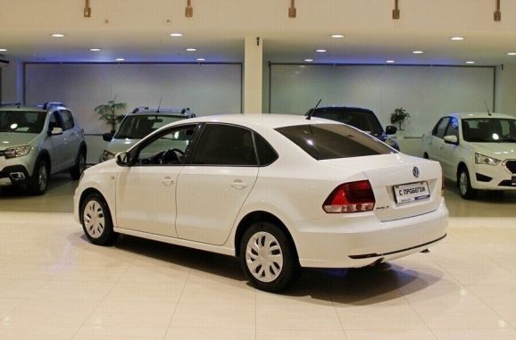Volkswagen Polo, 1.6 л, АТ, 2017 фото 5