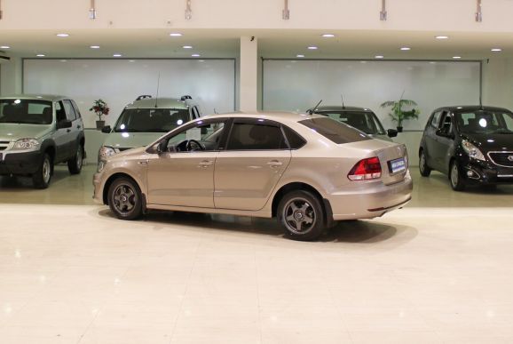 Volkswagen Polo, 1.6 л, АТ, 2018 фото 4