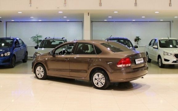 Volkswagen Polo, 1.6 л, АТ, 2014 фото 6