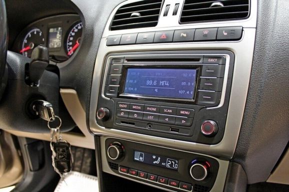 Volkswagen Polo, 1.6 л, АТ, 2019 фото 9