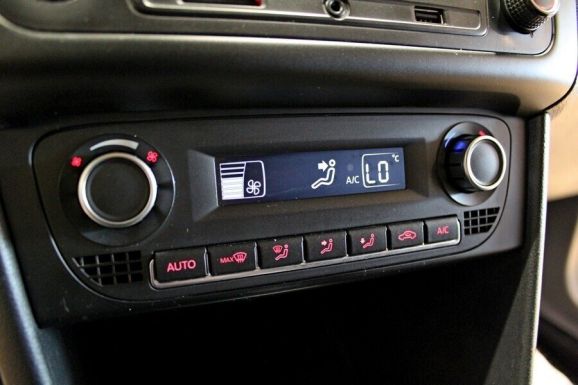 Volkswagen Polo, 1.6 л, АТ, 2018 фото 1