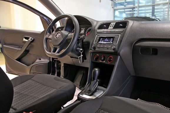 Volkswagen Polo, 1.6 л, АТ, 2016 фото 7
