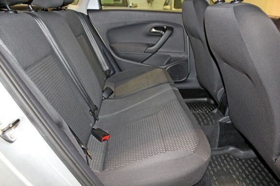 Volkswagen Polo, 1.6 л, АТ, 2014 фото 1