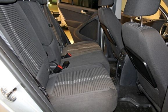 Volkswagen Tiguan, 2.0 л, АТ, 2014 фото 8