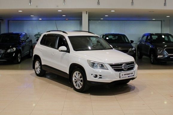 Volkswagen Tiguan, 2.0 л, АТ, 2010 фото 5