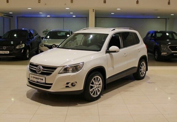 Volkswagen Tiguan, 2.0 л, АТ, 2013 фото 3