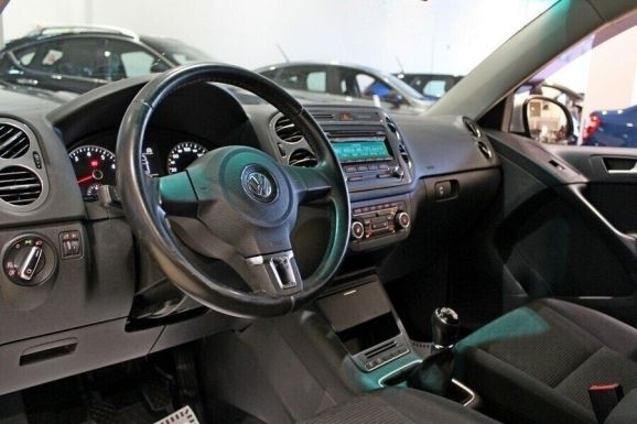 Volkswagen Tiguan, 1.4 л, МТ, 2015 фото 2