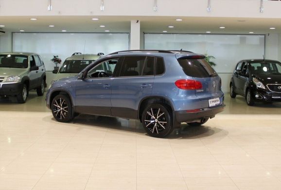 Volkswagen Tiguan, 1.4 л, Робот, 2015 фото 5