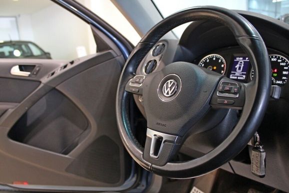 Volkswagen Tiguan, 1.4 л, Робот, 2015 фото 10