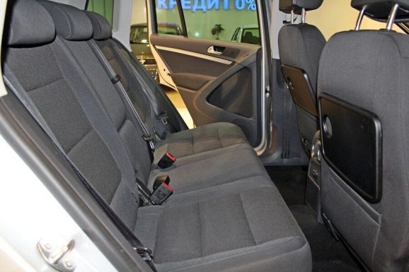 Volkswagen Tiguan, 2.0 л, АТ, 2013 фото 8