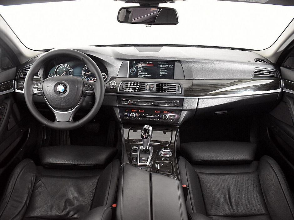 BMW 5 серии, 3.0 л, АТ, 2013 фото 7
