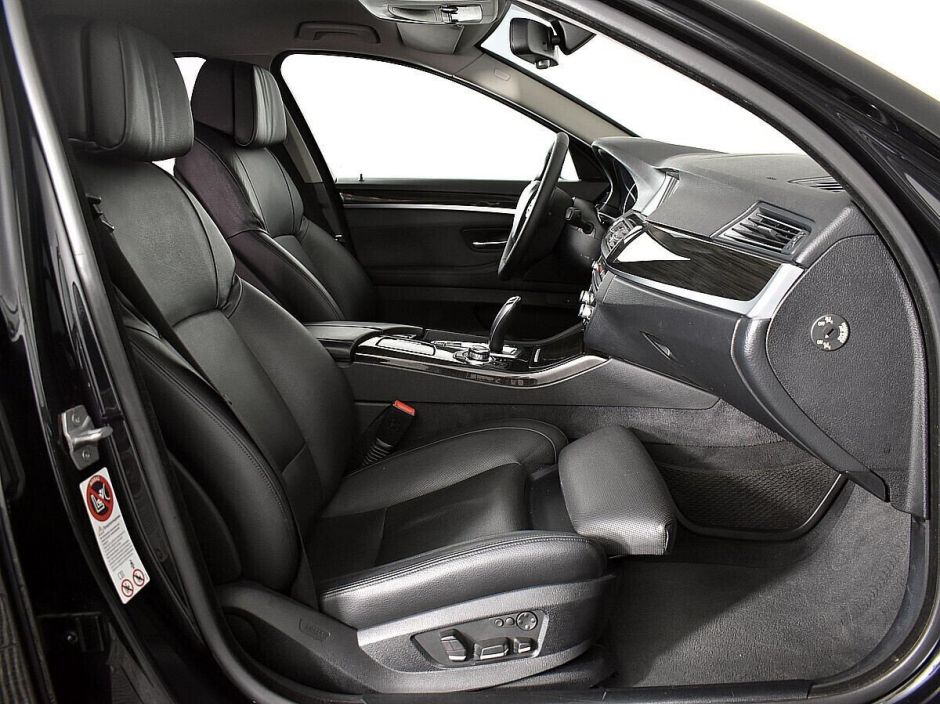 BMW 5 серии, 3.0 л, АТ, 2013 фото 10