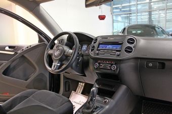 Volkswagen Tiguan, 2.0 л, АКПП, 2013 фото 7