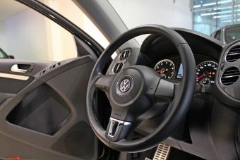 Volkswagen Tiguan, 2.0 л, АКПП, 2013 фото 10