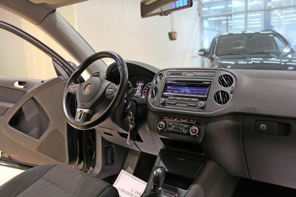 Volkswagen Tiguan, 2.0 л, АТ, 2015 фото 7
