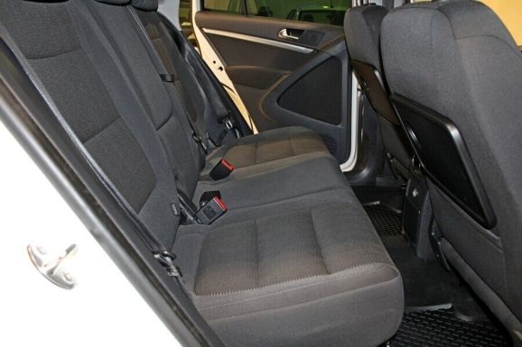 Volkswagen Tiguan, 2.0 л, АТ, 2015 фото 8