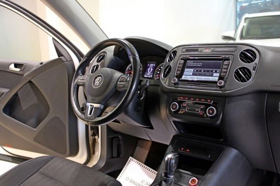 Volkswagen Tiguan, 2.0 л, АТ, 2016 фото 7