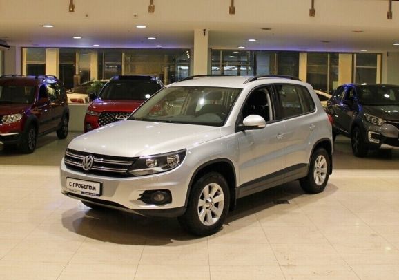 Volkswagen Tiguan, 2.0 л, АТ, 2014 фото 3