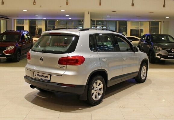 Volkswagen Tiguan, 2.0 л, АТ, 2014 фото 6