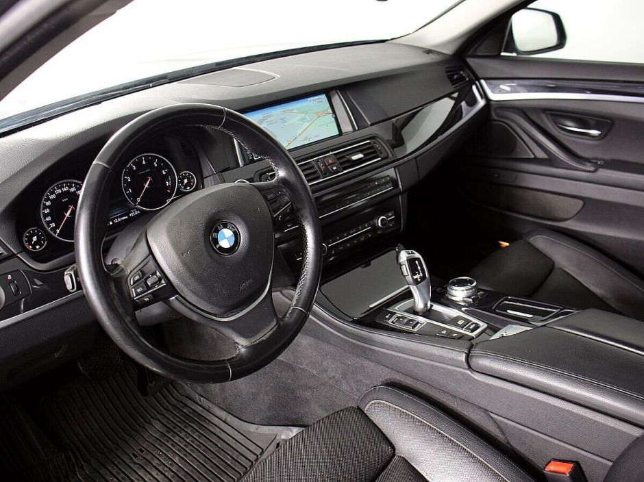 BMW 5 серии, 2.0 л, АТ, 2014 фото 8