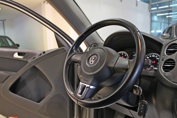 Volkswagen Tiguan, 1.4 л, МТ, 2016 фото 2