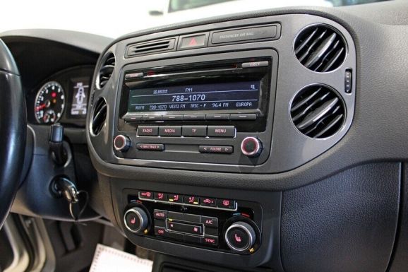 Volkswagen Tiguan, 1.4 л, МТ, 2012 фото 9