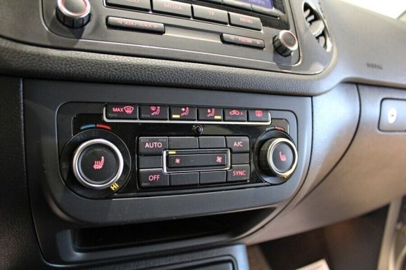 Volkswagen Tiguan, 1.4 л, МТ, 2012 фото 1