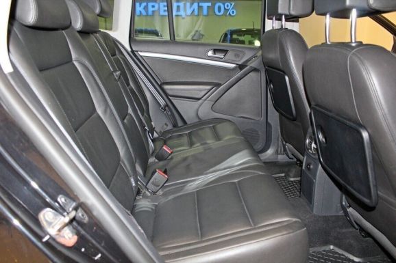 Volkswagen Tiguan, 2.0 л, АТ, 2015 фото 8