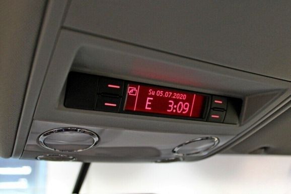 Volkswagen Touareg, 3.0 л, АТ, 2008 фото 2