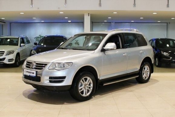 Volkswagen Touareg, 2.5 л, АТ, 2009 фото 3