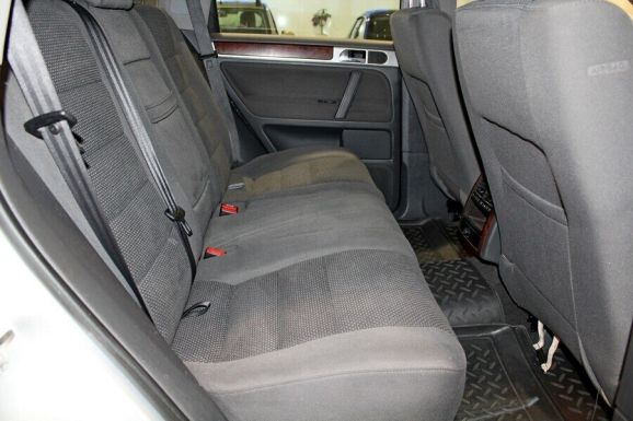 Volkswagen Touareg, 2.5 л, АТ, 2009 фото 8