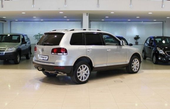Volkswagen Touareg, 3.0 л, АТ, 2008 фото 6