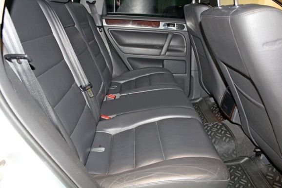 Volkswagen Touareg, 3.0 л, АТ, 2008 фото 8