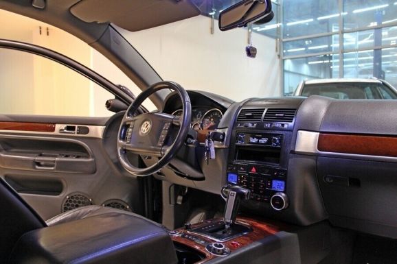 Volkswagen Touareg, 3.0 л, АТ, 2009 фото 7