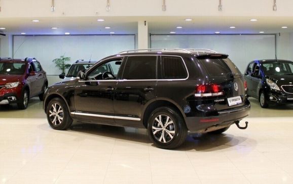 Volkswagen Touareg, 3.0 л, АТ, 2009 фото 5