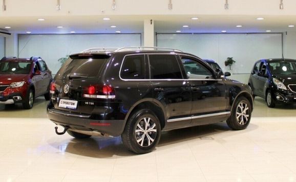 Volkswagen Touareg, 3.0 л, АТ, 2009 фото 6