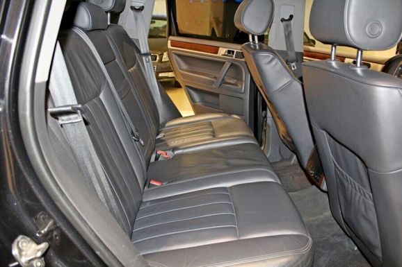 Volkswagen Touareg, 3.0 л, АТ, 2009 фото 8