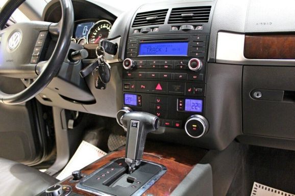 Volkswagen Touareg, 3.0 л, АТ, 2009 фото 9