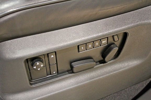 Volkswagen Touareg, 3.0 л, АТ, 2009 фото 2