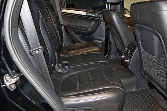 Volkswagen Touareg, 3.0 л, АТ, 2011 фото 8